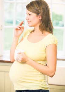 Курение при беременности может привести к ожирению детей